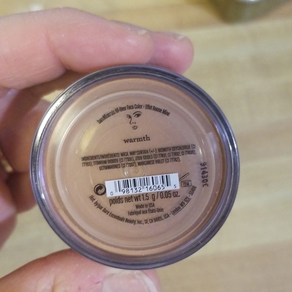 Brand New Bare Minerals Bronzer in warmth